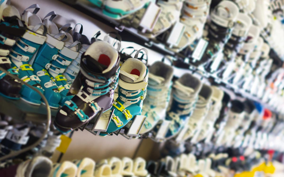 Archimede Rental Ski and mountain gear rental in Sestriere